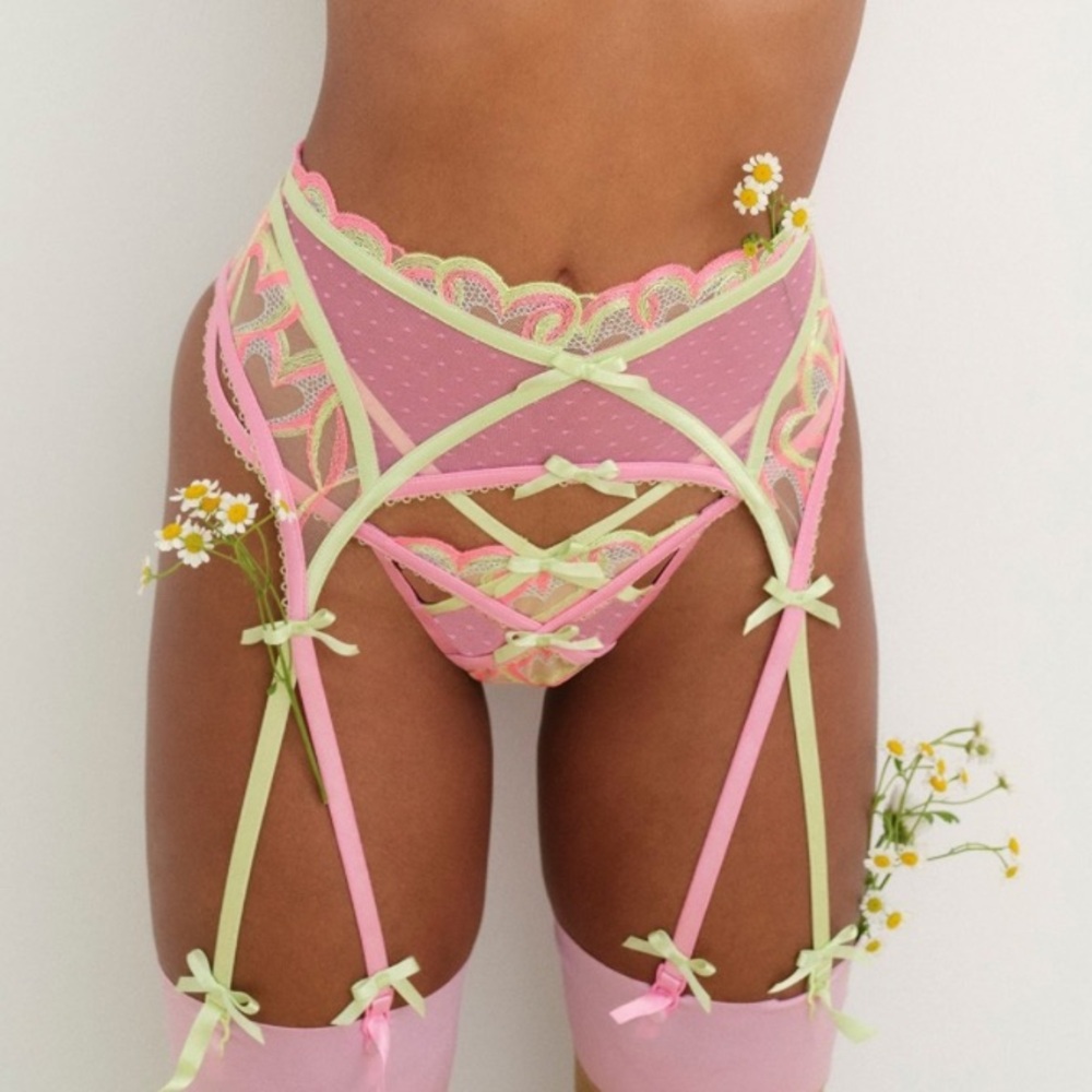 NWT For Love & Lemons‎ x Victoria’s Secret Garter Belt Size XS